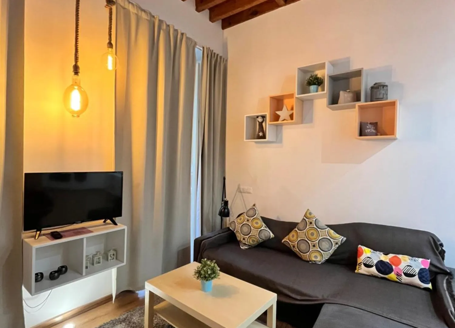 Larios Deluxe Studio Malaga Spain