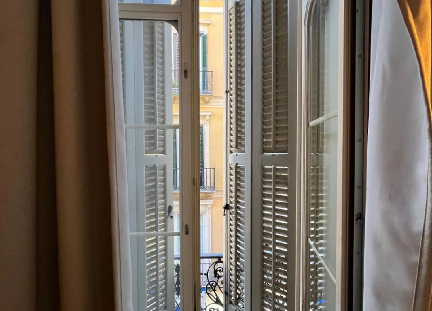 Larios Deluxe Studio Málaga Lägenhet